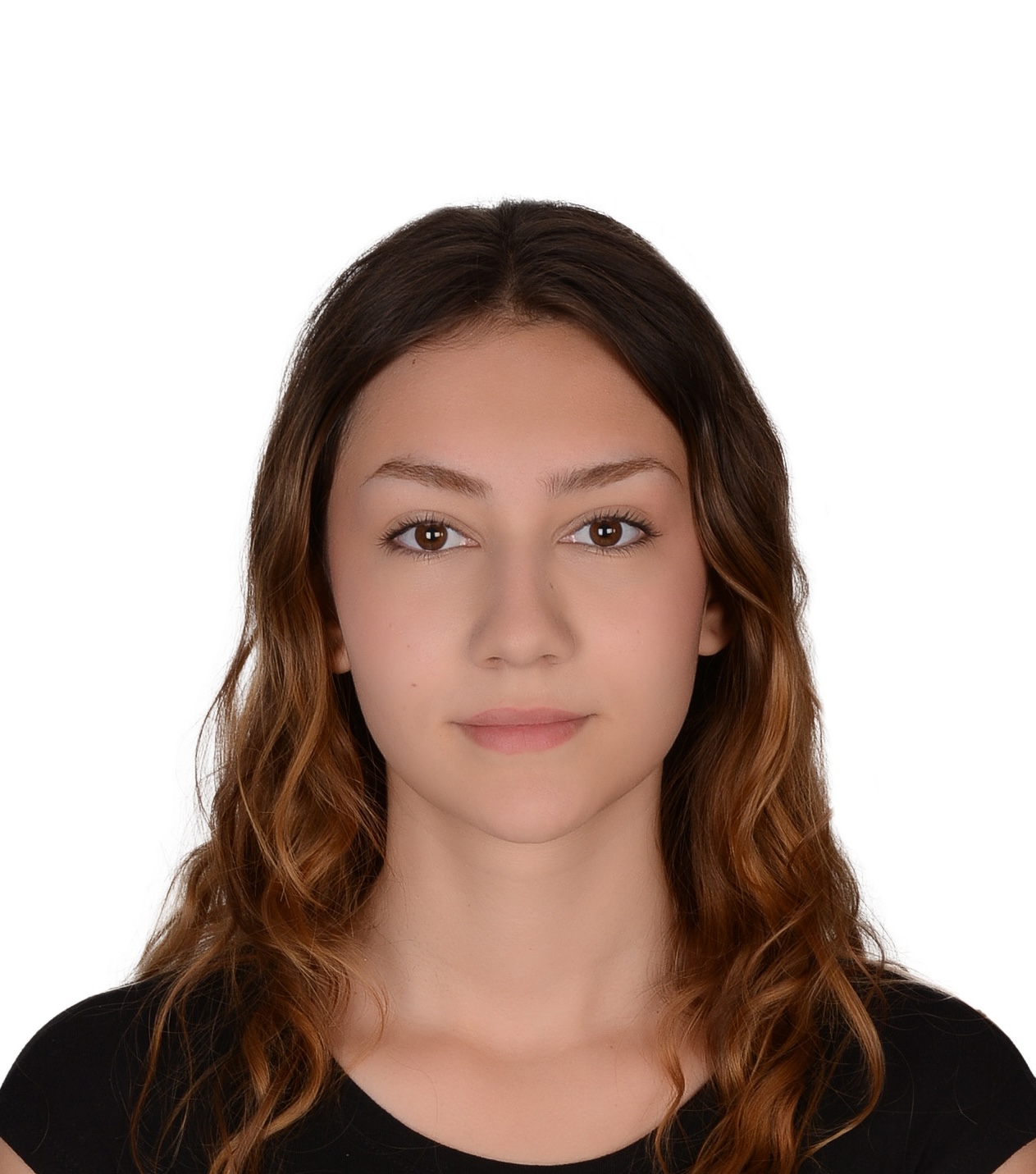 sude_naz_gözde_photo